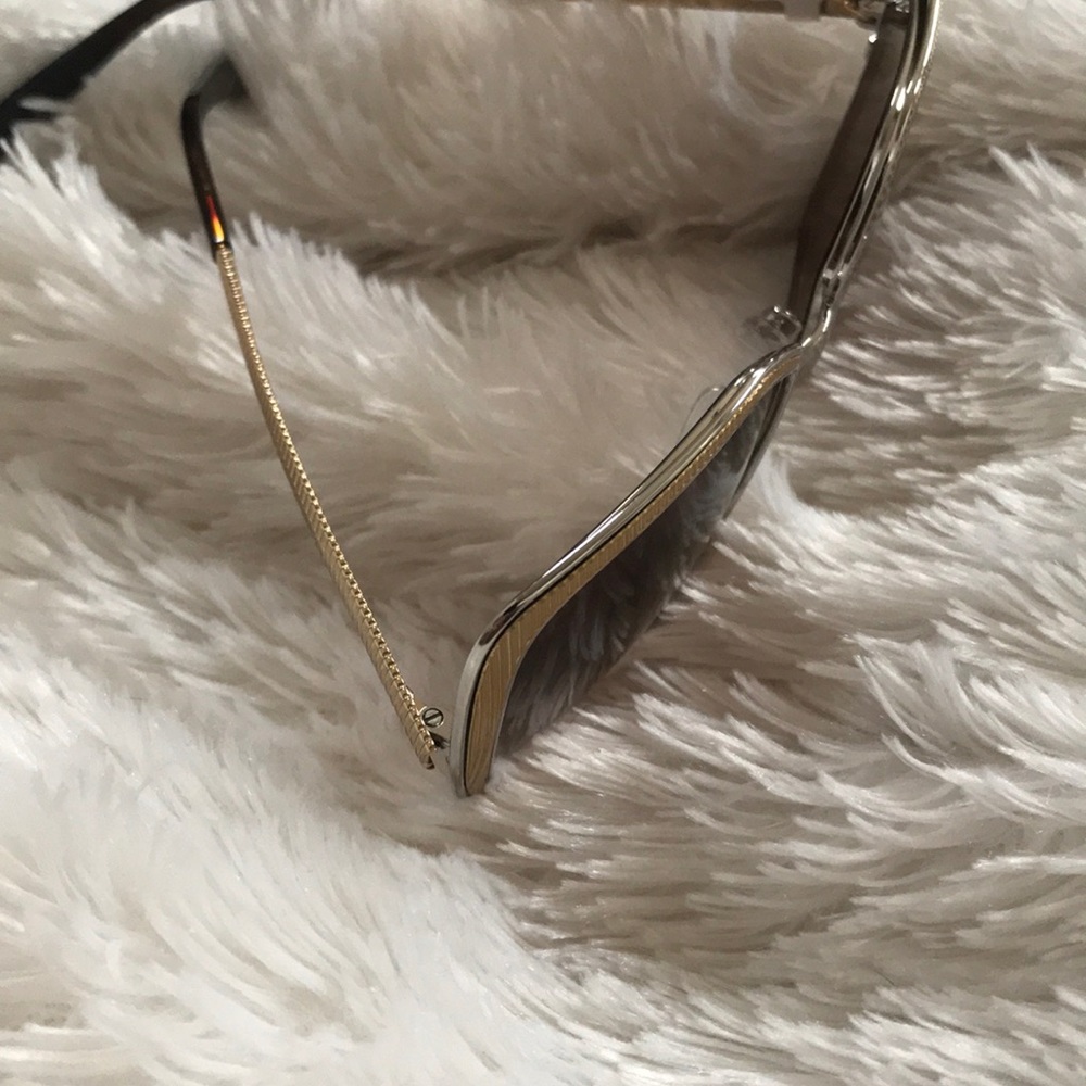 Dolce & Gabbana sunglasses - Picture 3 of 6